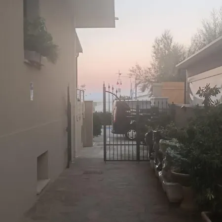 Se204 - Senigallia, Comodo Bilocale Fronte Mare