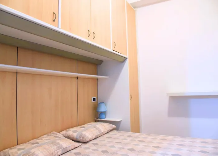 Se204 - Senigallia, Comodo Bilocale Fronte Mare Apartamento *