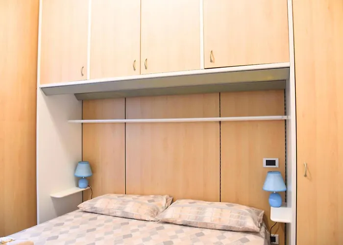 Se204 - Senigallia, Comodo Bilocale Fronte Mare Apartamento