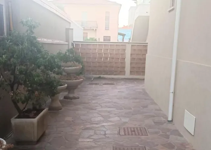 Se204 - Senigallia, Comodo Bilocale Fronte Mare Apartamento *