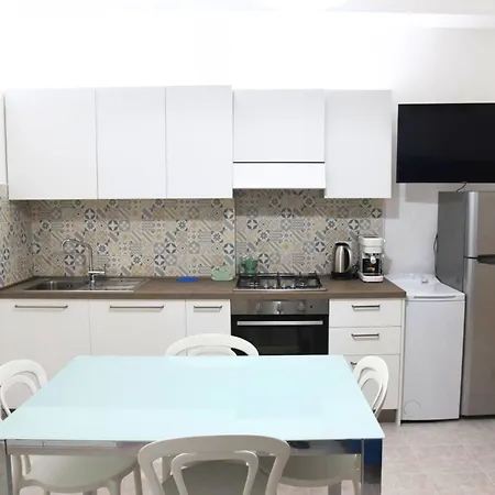 Se204 - Senigallia, Comodo Bilocale Fronte Mare