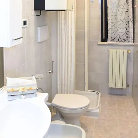 Se204 - Senigallia, Comodo Bilocale Fronte Mare Senigallia