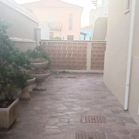 Se204 - Senigallia, Comodo Bilocale Fronte Mare Apartment *