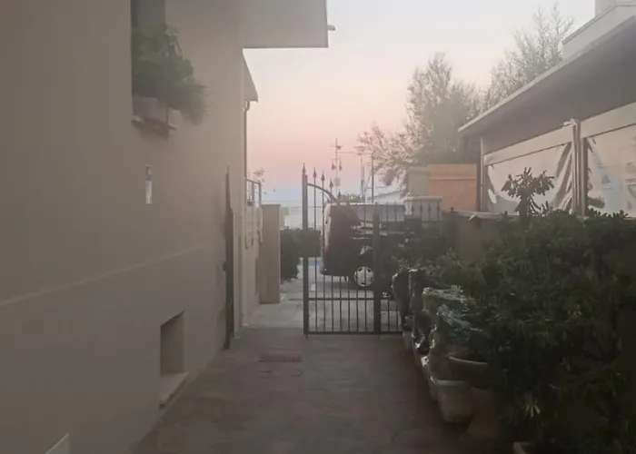 Se204 - Senigallia, Comodo Bilocale Fronte Mare